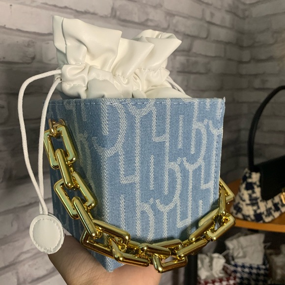 Blue box bag for sale - Picture 1 of 1